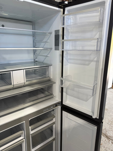 Factory second Fisher&Paykel RF730QZUVB1 690L Quad Door Fridge Freezer – Matte Black - Second Hand Appliances Geebung